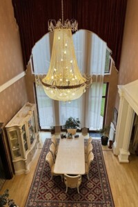 двоповерховий будинок з гаражем, 400 кв. м, цегла. Здається помісячно в Ужгороді, в районі Центр фото 2 двопроверховий будинок з гаражем, 400 кв. м, цегла. Здається помісячно в Ужгороді, в районі Центр фото 2