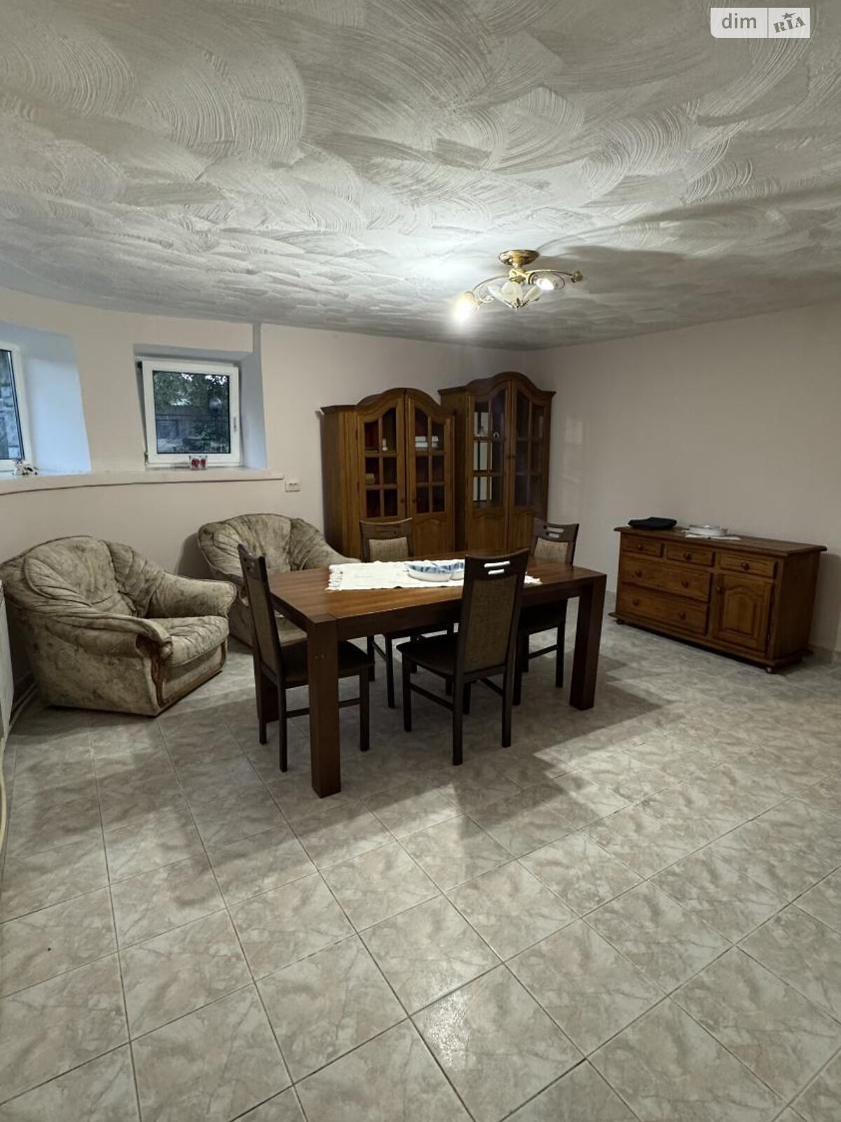 двопроверховий будинок з балконом, 120 кв. м, цегла. Здається помісячно в Ужгороді, в районі Центр фото 1