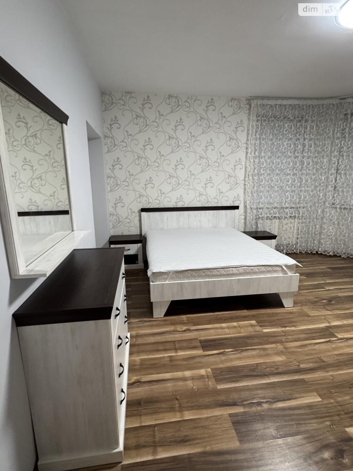 двопроверховий будинок з балконом, 120 кв. м, цегла. Здається помісячно в Ужгороді, в районі Центр фото 1