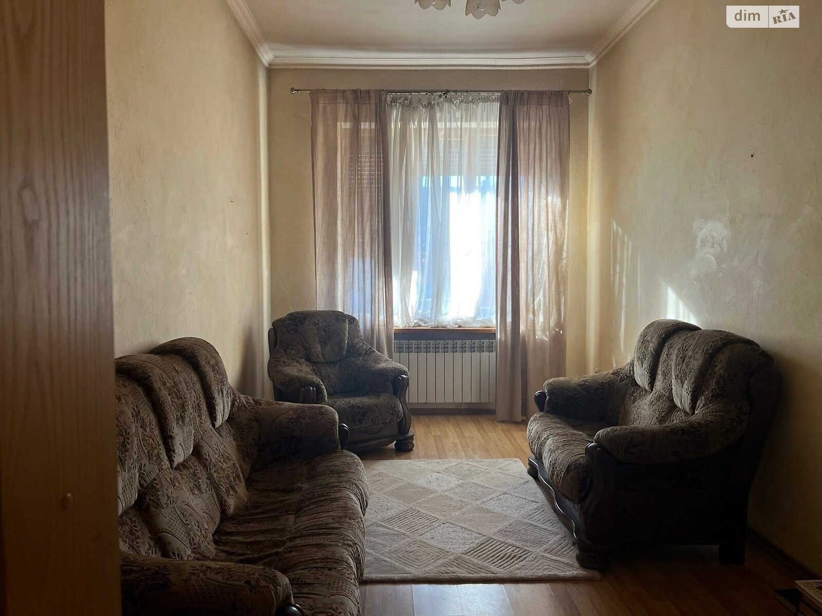 двоповерховий будинок, 196 кв. м, цегла. Здається помісячно в Ужгороді, в районі Вербник фото 1 двопроверховий будинок, 196 кв. м, цегла. Здається помісячно в Ужгороді, в районі Вербник фото 1