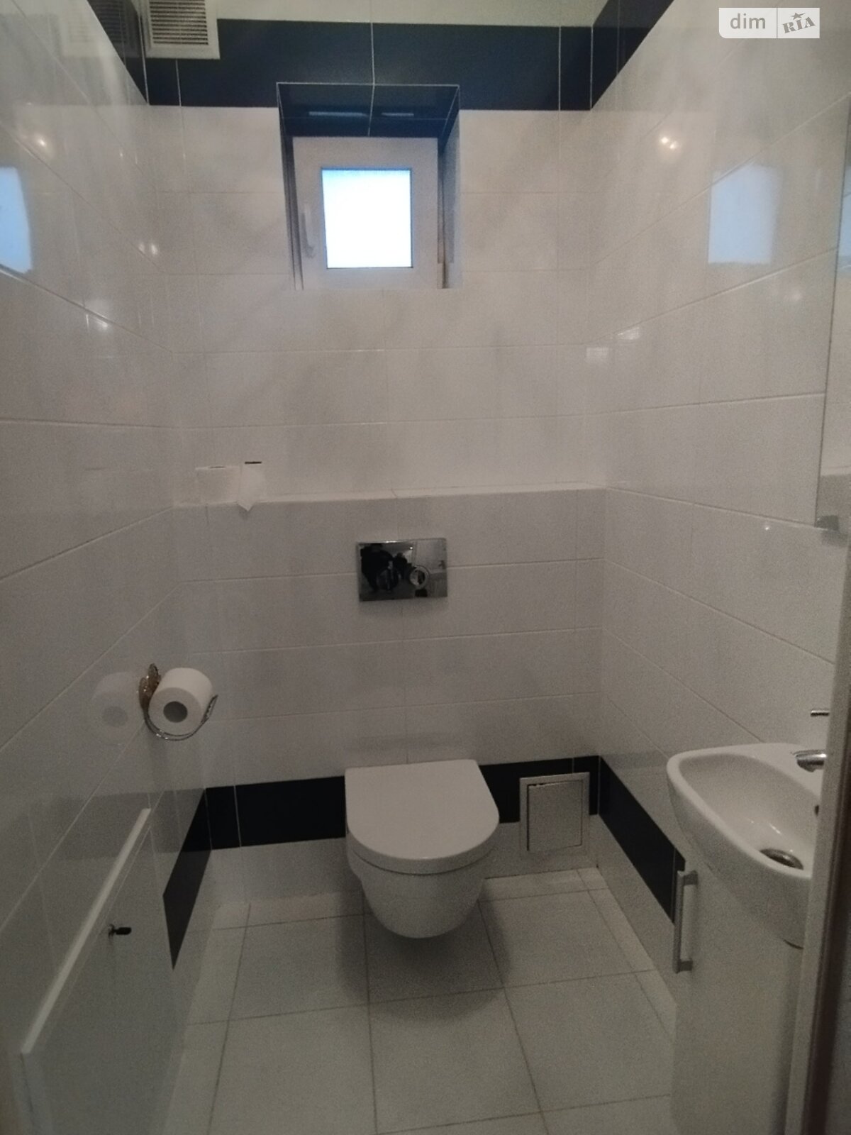 одноповерховий будинок, 110 кв. м, цегла. Здається помісячно в Ужгороді фото 1