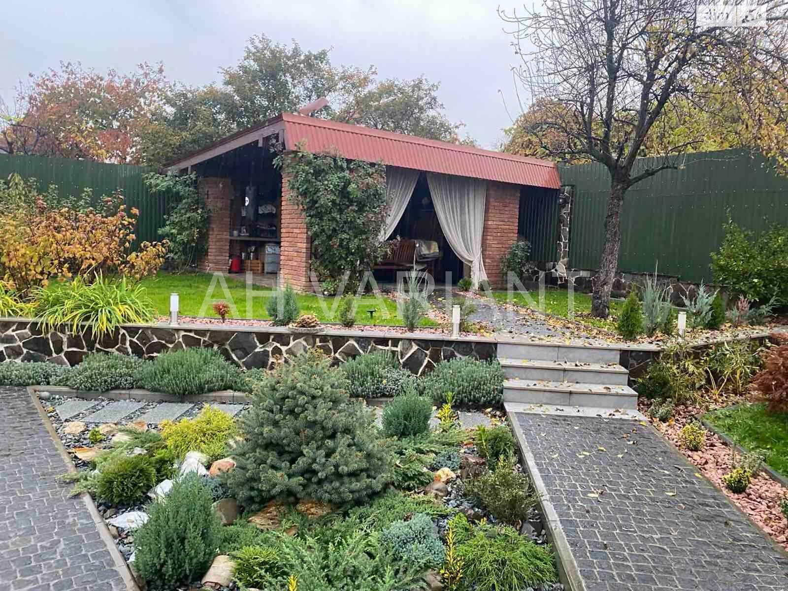 двоповерховий будинок, 60 кв. м, цегла. Здається помісячно в Ужгороді фото 1