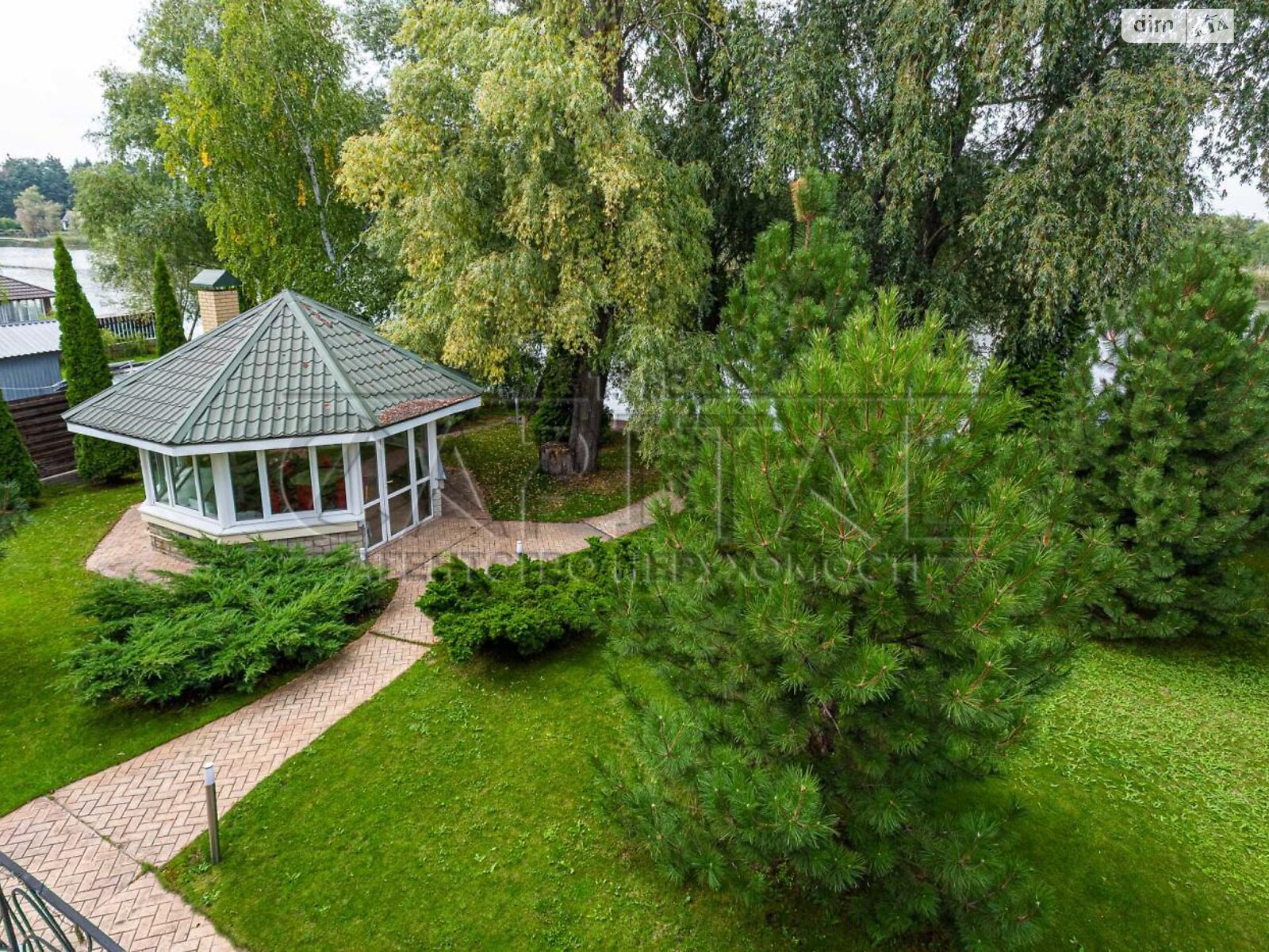 двухэтажный дом с гаражом, 420 кв. м, кирпич. Сдается помесячно в Украинке фото 1 двухэтажный дом с гаражом, 420 кв. м, кирпич. Сдается помесячно в Украинке фото 1