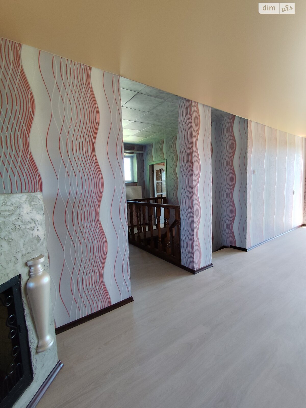 двухэтажный дом с балконом, 251.7 кв. м, кирпич. Сдается помесячно в Валках, в районе Валки фото 1