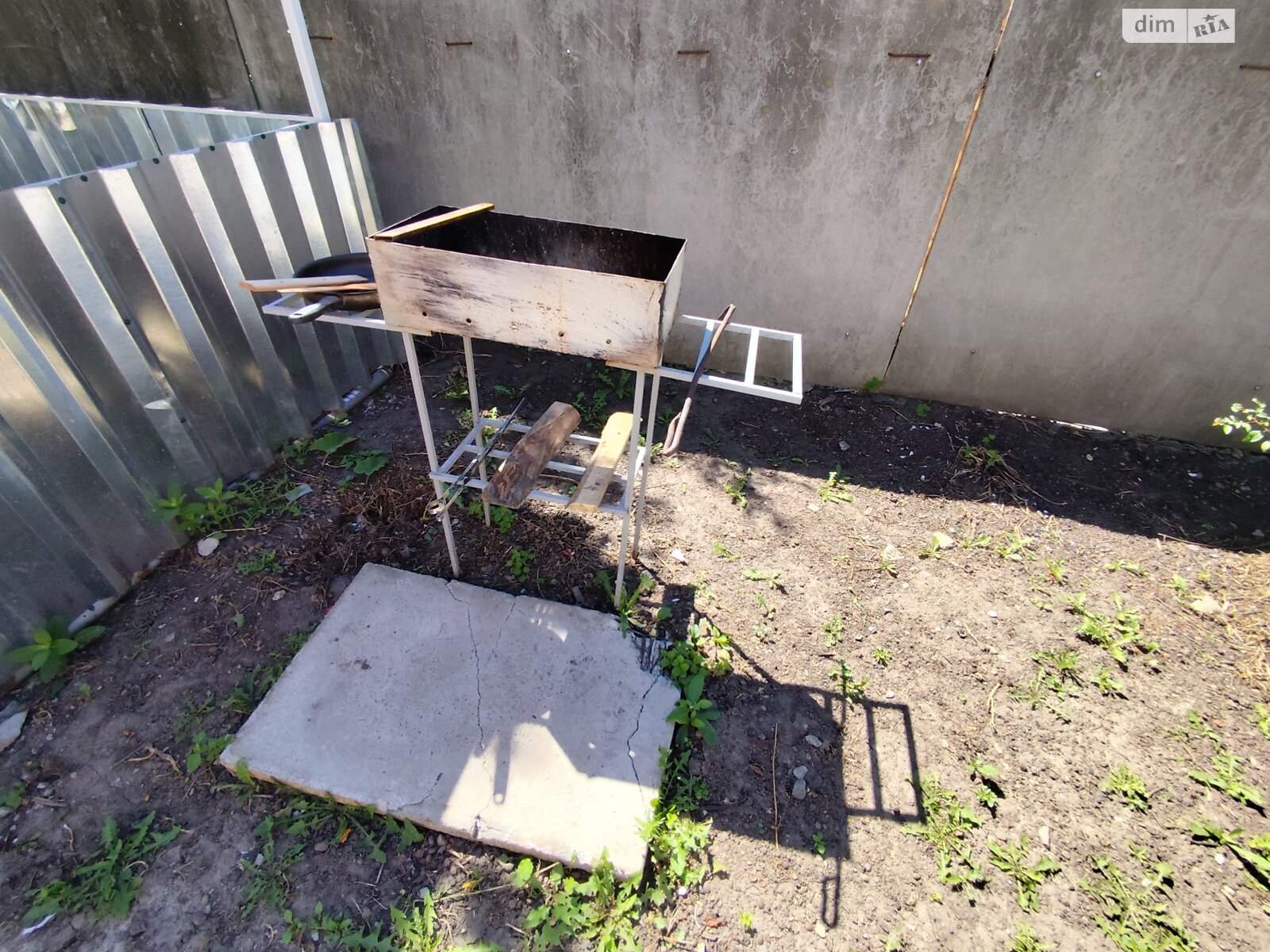 двухэтажный дом с балконом, 251.7 кв. м, кирпич. Сдается помесячно в Валках, в районе Валки фото 1