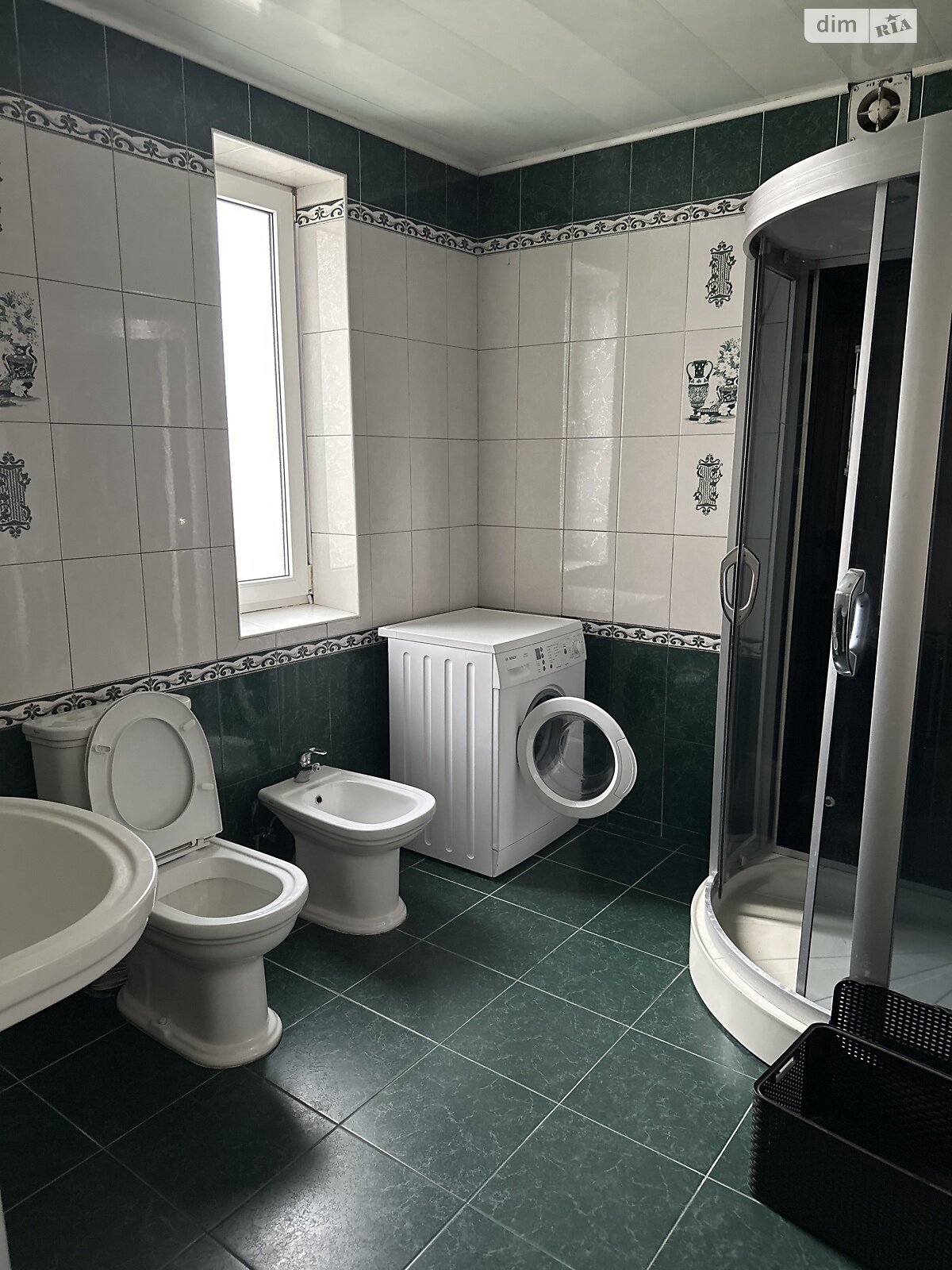 двухэтажный дом, 80 кв. м, кирпич. Сдается помесячно в Великой Березовице, в районе Кемпинг фото 1