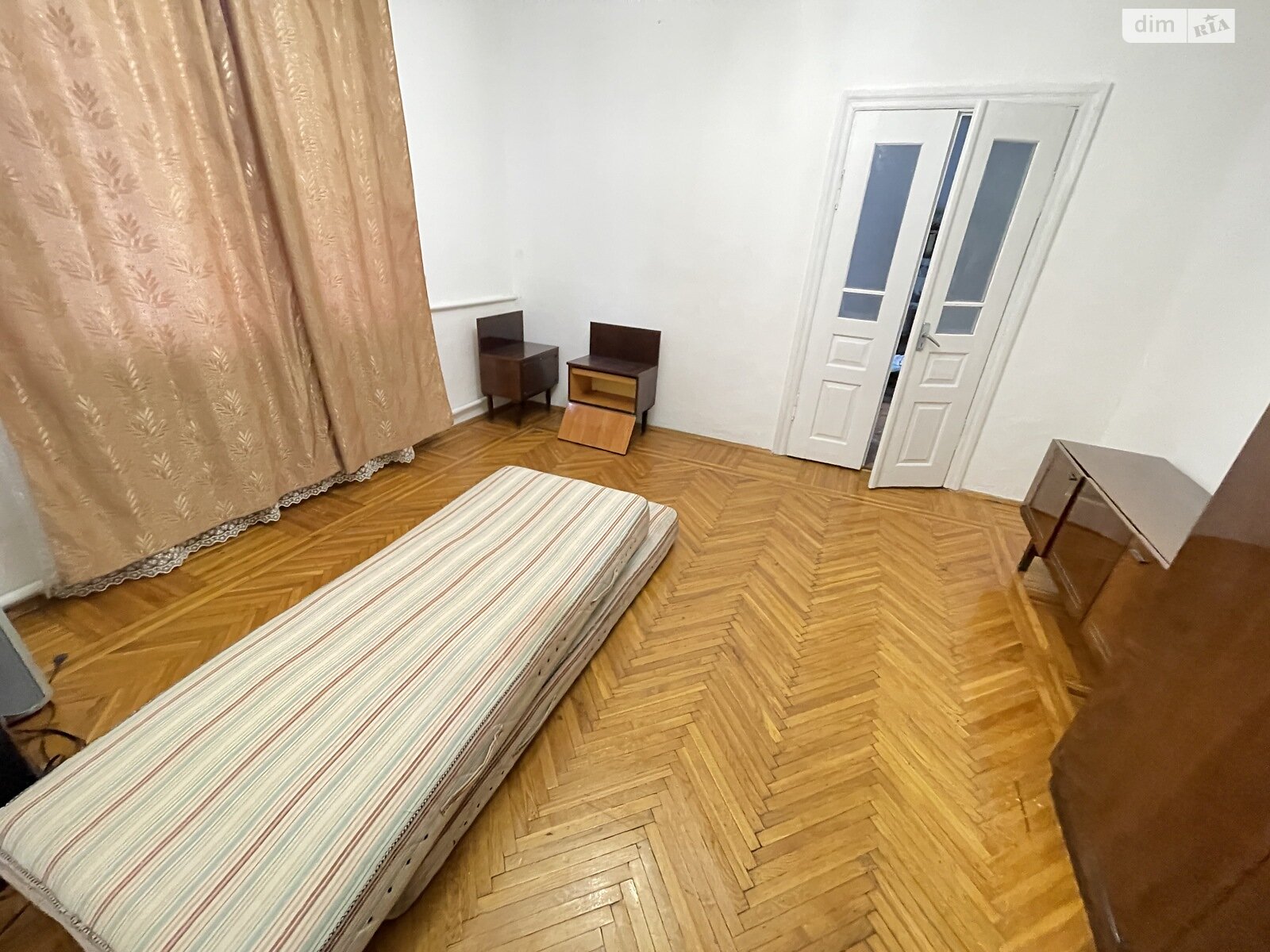 одноэтажный дом, 95 кв. м, кирпич. Сдается помесячно в Великой Березовице, в районе Кемпинг фото 1