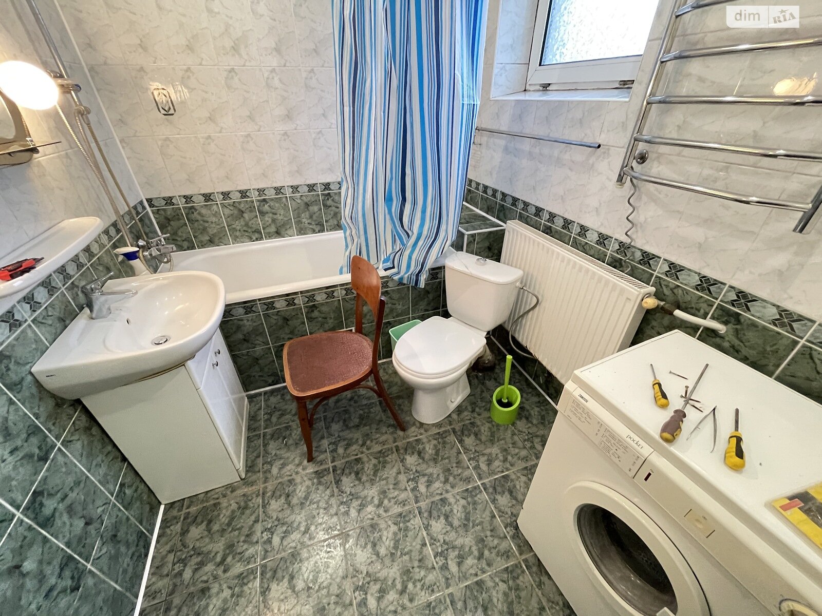 одноэтажный дом, 95 кв. м, кирпич. Сдается помесячно в Великой Березовице, в районе Кемпинг фото 1