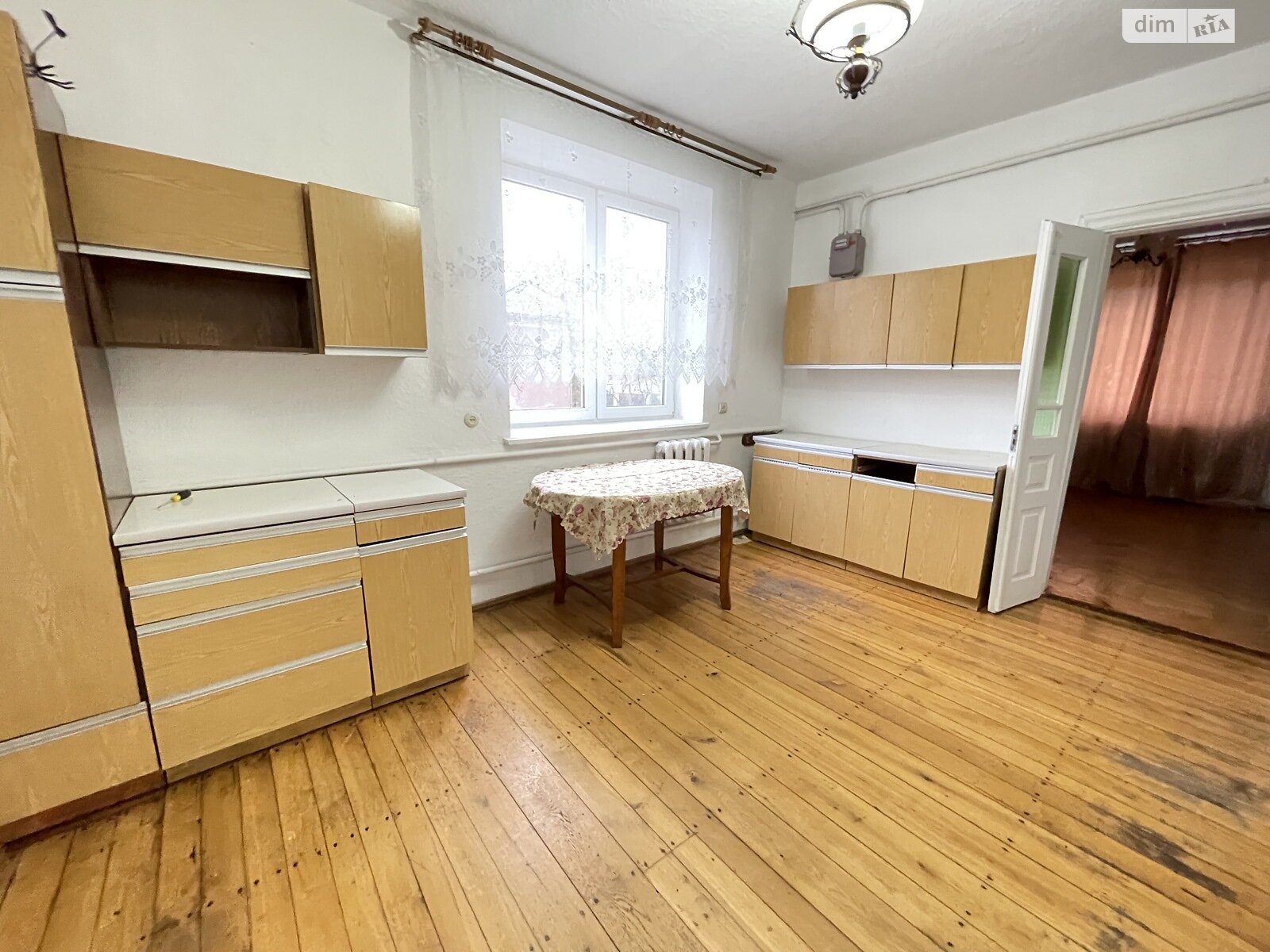 одноэтажный дом, 95 кв. м, кирпич. Сдается помесячно в Великой Березовице, в районе Кемпинг фото 1