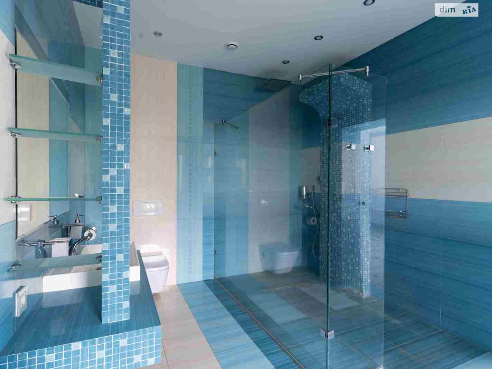 одноэтажный дом с гаражом, 284 кв. м, кирпич. Сдается помесячно в Великих Дмитровичах фото 1