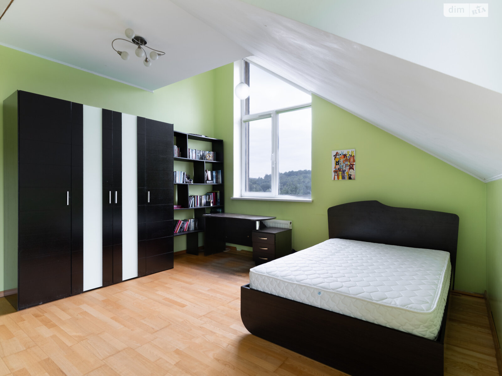 одноэтажный дом с гаражом, 284 кв. м, кирпич. Сдается помесячно в Великих Дмитровичах фото 1