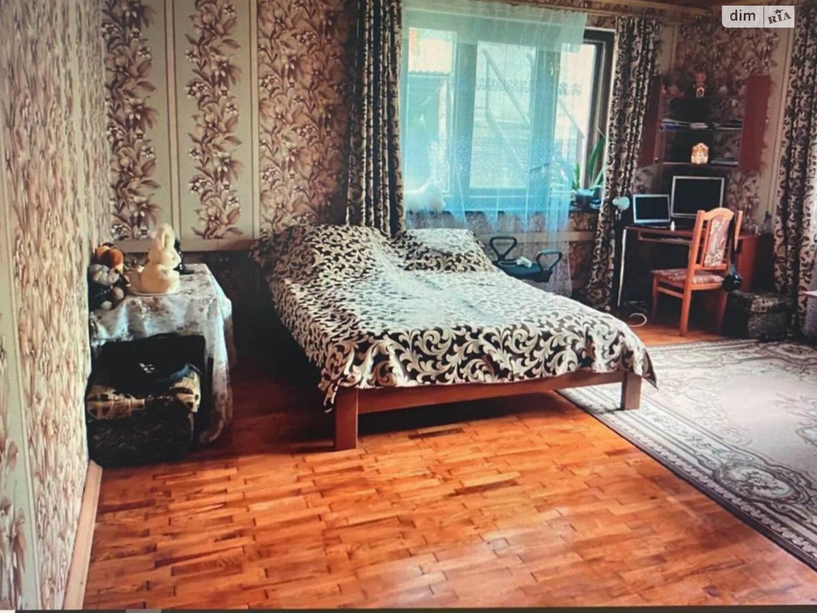 одноэтажный дом с ремонтом, 100 кв. м, кирпич. Сдается помесячно в Великих Лазах фото 1