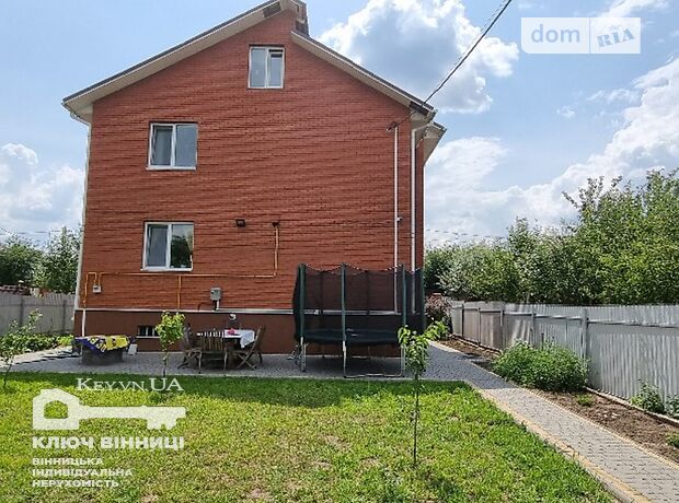 триповерховий будинок з балконом, 185.8 кв. м, цегла. Здається помісячно в село Агрономічне, Вінницька обл. фото 1 триповерховий будинок з балконом, 185.8 кв. м, цегла. Здається помісячно в село Агрономічне, Вінницька обл. фото 1