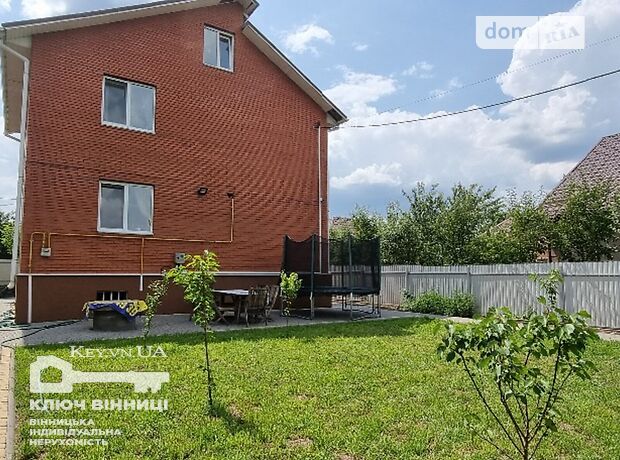триповерховий будинок з балконом, 185.8 кв. м, цегла. Здається помісячно в село Агрономічне, Вінницька обл. фото 1 триповерховий будинок з балконом, 185.8 кв. м, цегла. Здається помісячно в село Агрономічне, Вінницька обл. фото 1