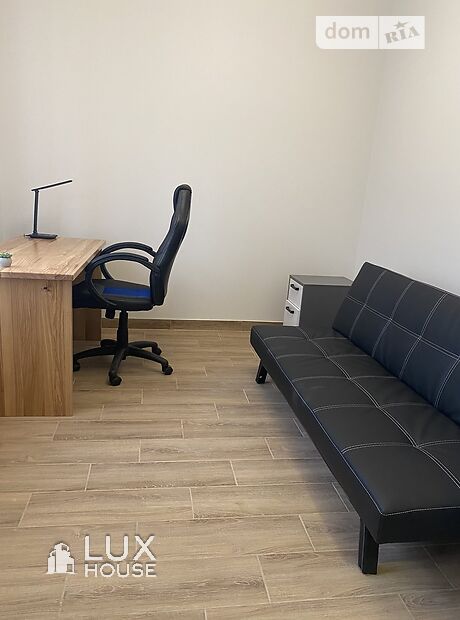 двоповерховий будинок з ремонтом, 110 кв. м, цегла. Здається помісячно в Вінниці, в районі Барське шосе фото 1 двопроверховий будинок з ремонтом, 110 кв. м, цегла. Здається помісячно в Вінниці, в районі Барське шосе фото 1