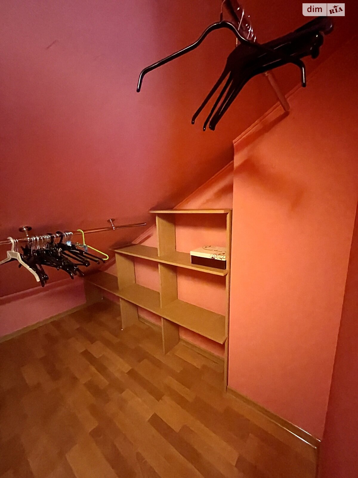 двоповерховий будинок з гаражем, 270 кв. м, цегла. Здається помісячно в Вінниці, в районі Ближнє замостя фото 1 двопроверховий будинок з гаражем, 270 кв. м, цегла. Здається помісячно в Вінниці, в районі Ближнє замостя фото 1