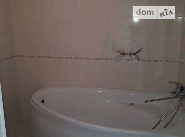 одноэтажный дом, 62 кв. м, кирпич. Сдается помесячно в Виннице, в районе Ближнее замостье фото 1 одноэтажный дом, 62 кв. м, кирпич. Сдается помесячно в Виннице, в районе Ближнее замостье фото 1