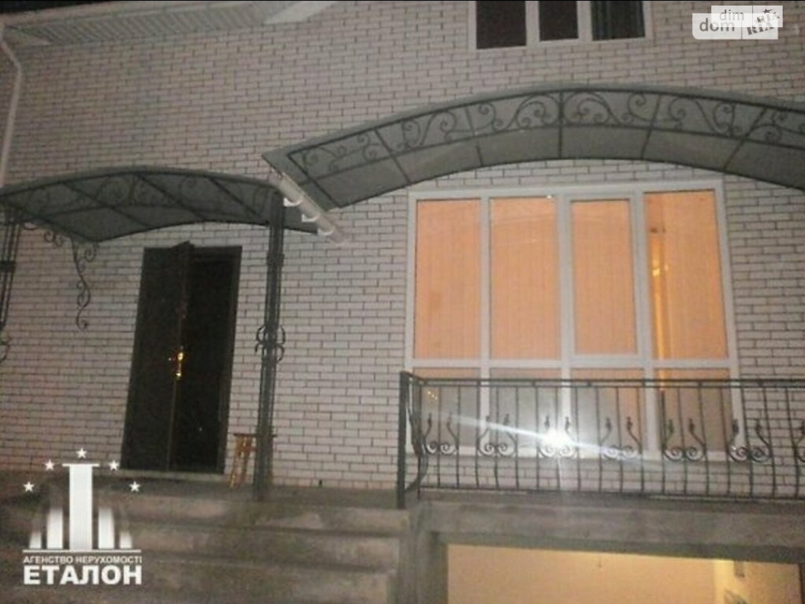 двухэтажный дом с гаражом, 260 кв. м, кирпич. Сдается помесячно в Виннице, в районе Корея фото 1