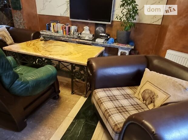 двухэтажный дом с камином, 300 кв. м, кирпич. Сдается помесячно в Виннице, в районе Ленинский фото 1 двухэтажный дом с камином, 300 кв. м, кирпич. Сдается помесячно в Виннице, в районе Ленинский фото 1