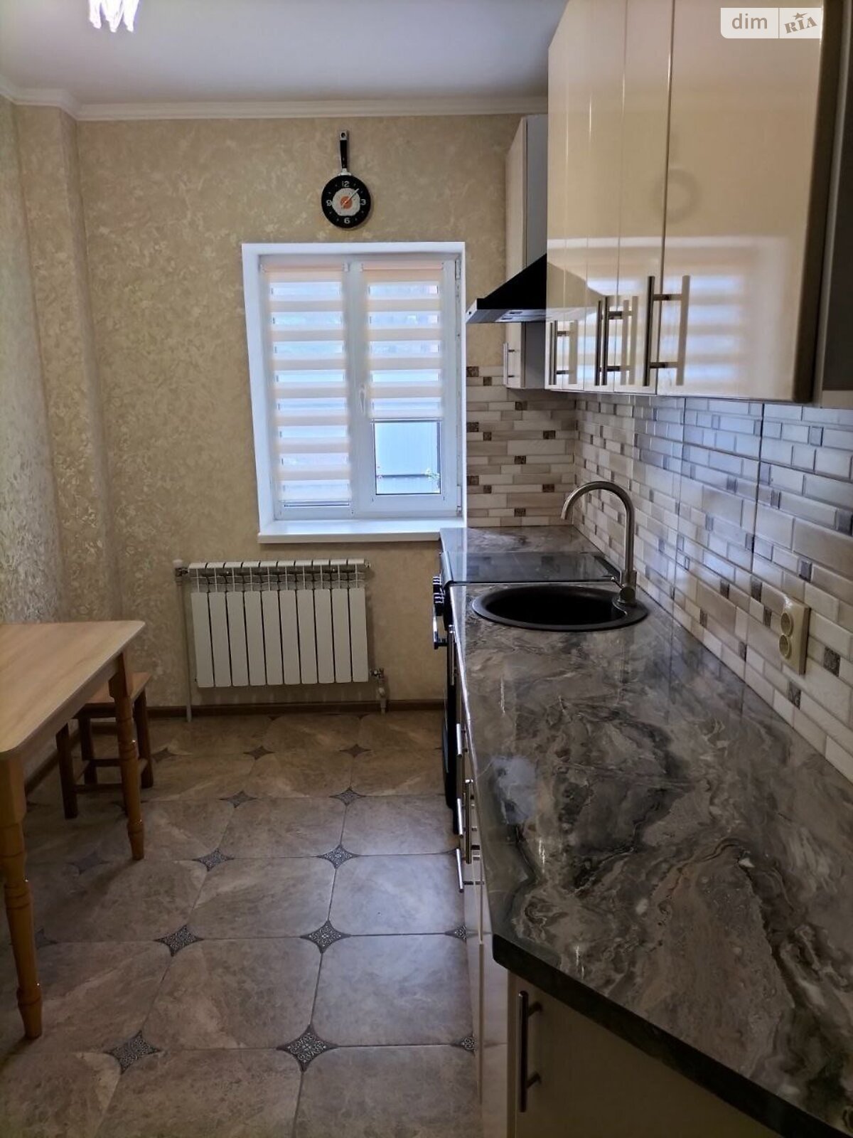 одноповерховий будинок, 75 кв. м, цегла. Здається помісячно в Вінниці, в районі Ленінський фото 1 однопроверховий будинок, 75 кв. м, цегла. Здається помісячно в Вінниці, в районі Ленінський фото 1
