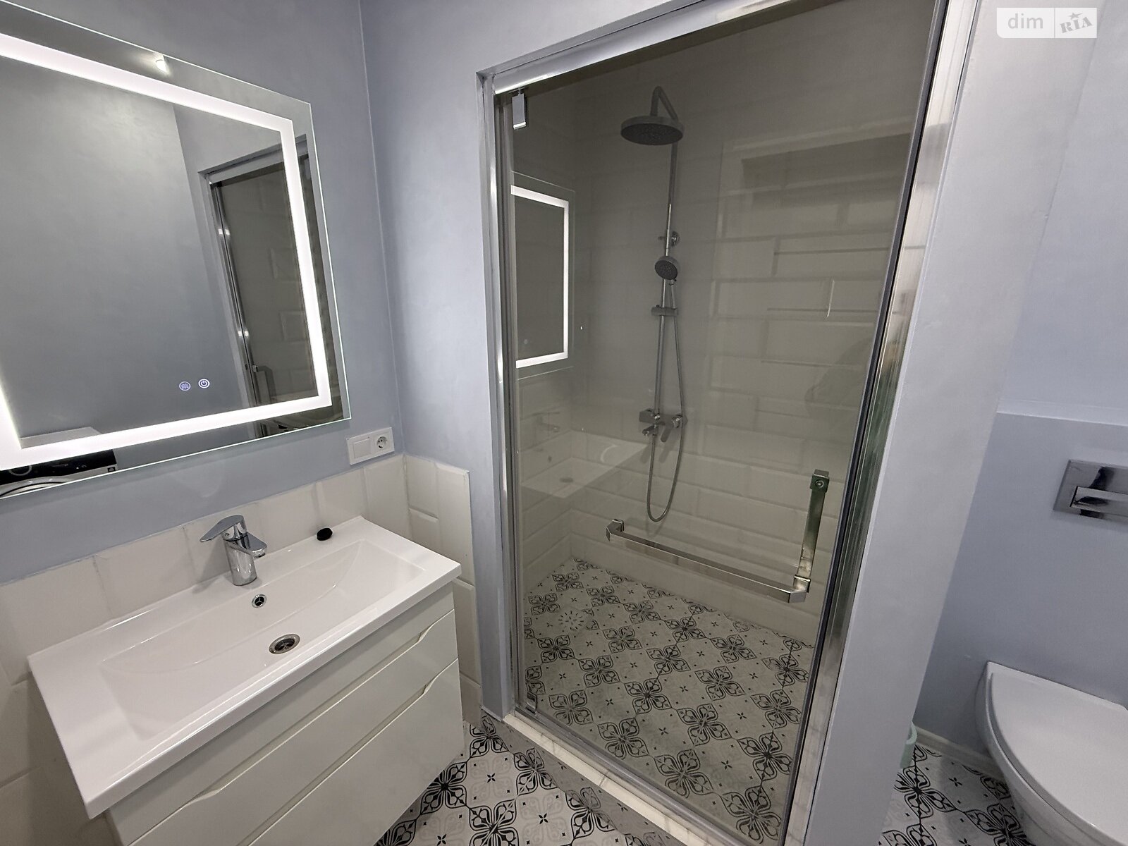 двоповерховий будинок, 100 кв. м, кирпич. Здається помісячно в Вінниці фото 1 двоповерховий будинок, 100 кв. м, кирпич. Здається помісячно в Вінниці фото 1