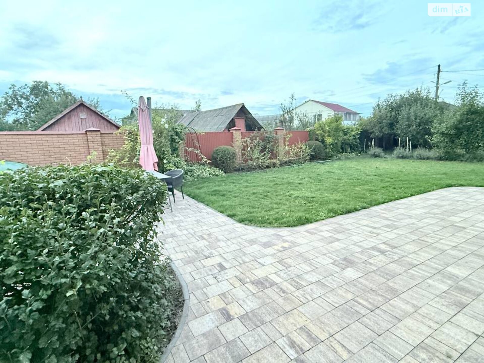 двоповерховий будинок з гаражем, 237.8 кв. м, цегла. Здається помісячно в Вінниці, в районі undefined фото 1 двопроверховий будинок з гаражем, 237.8 кв. м, цегла. Здається помісячно в Вінниці, в районі undefined фото 1