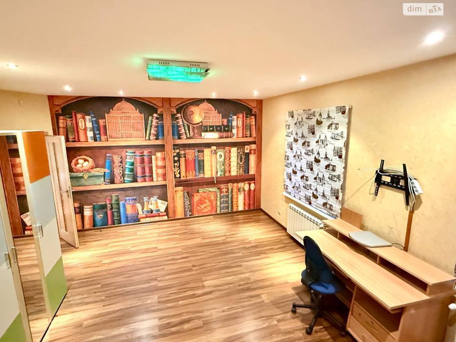 двоповерховий будинок з гаражем, 237.8 кв. м, цегла. Здається помісячно в Вінниці, в районі undefined фото 1 двопроверховий будинок з гаражем, 237.8 кв. м, цегла. Здається помісячно в Вінниці, в районі undefined фото 1