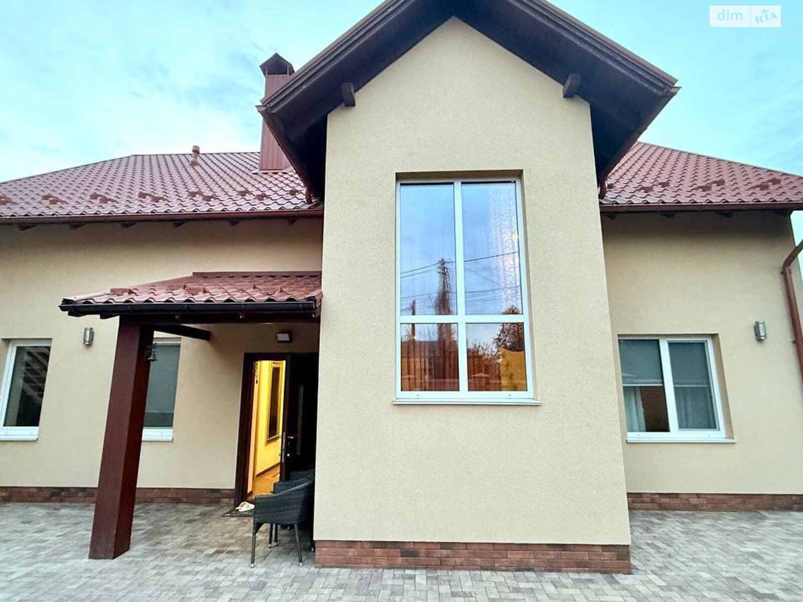 двоповерховий будинок з гаражем, 237.8 кв. м, цегла. Здається помісячно в Вінниці, в районі undefined фото 1 двопроверховий будинок з гаражем, 237.8 кв. м, цегла. Здається помісячно в Вінниці, в районі undefined фото 1