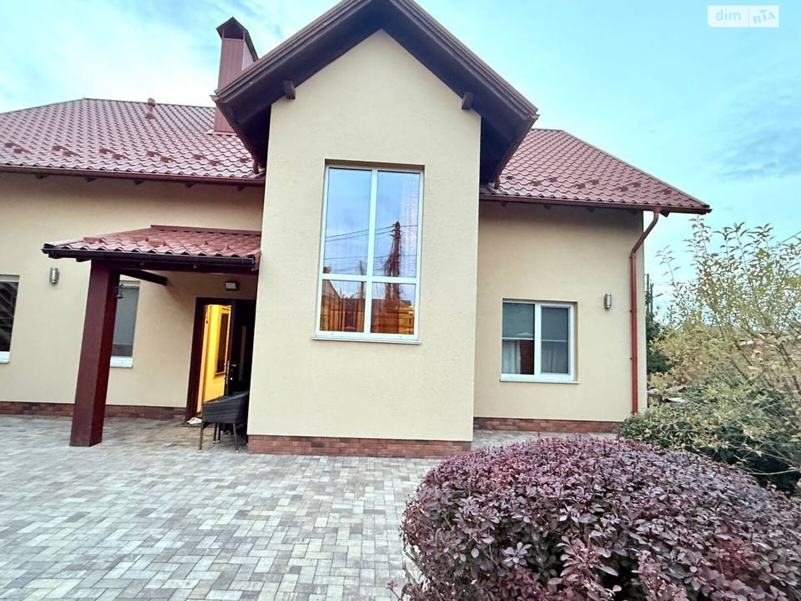 двоповерховий будинок з гаражем, 237.8 кв. м, цегла. Здається помісячно в Вінниці, в районі undefined фото 1 двопроверховий будинок з гаражем, 237.8 кв. м, цегла. Здається помісячно в Вінниці, в районі undefined фото 1