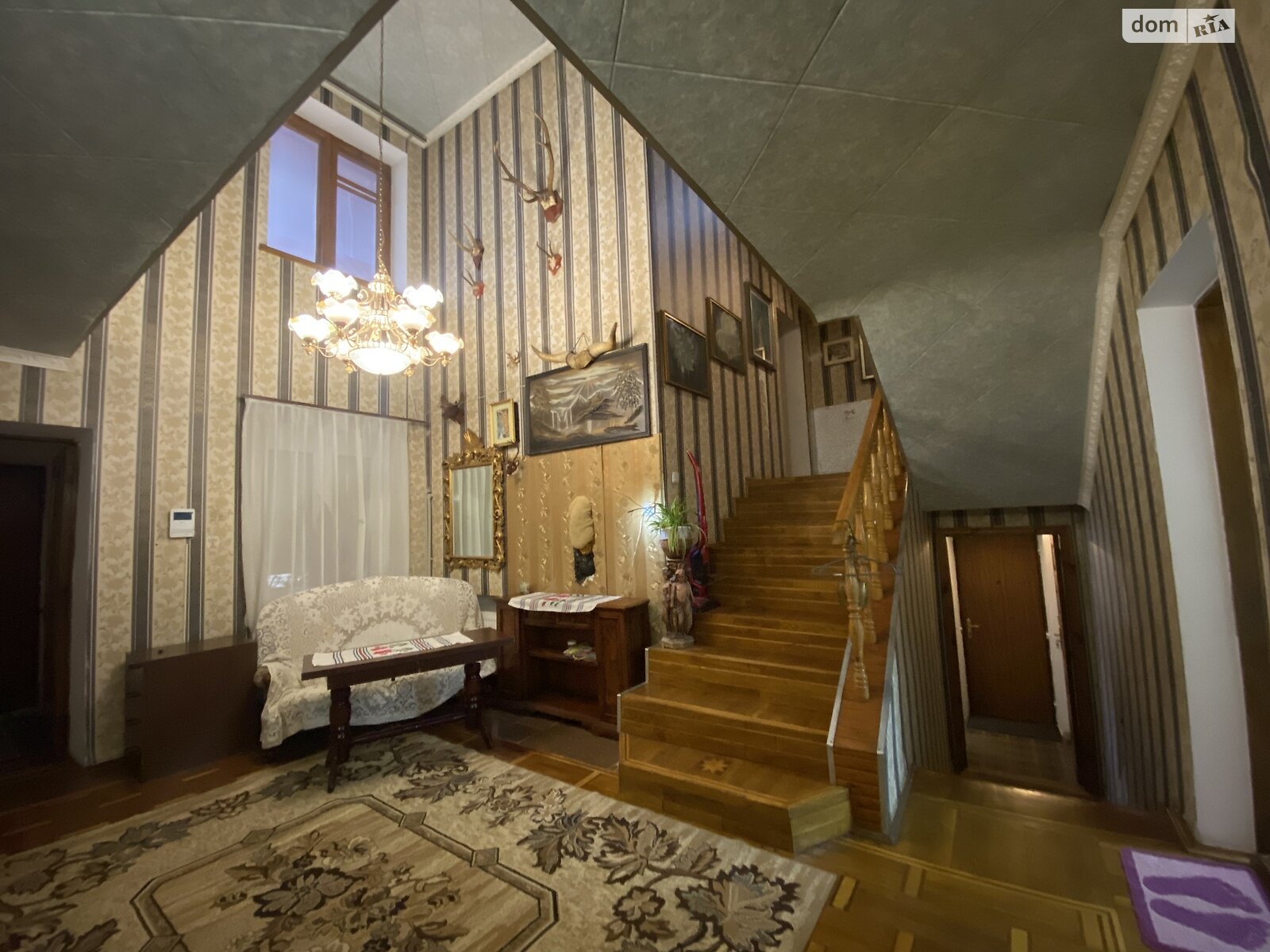 двухэтажный дом веранда, 350 кв. м, кирпич силикатный. Сдается помесячно в Виннице, в районе Подолье фото 1