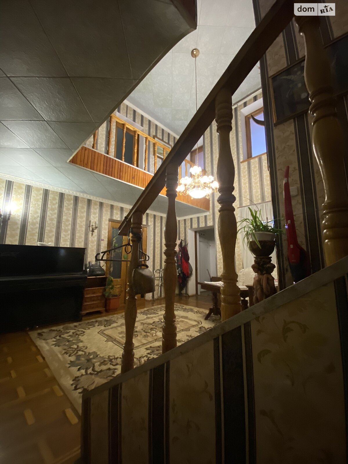 двухэтажный дом веранда, 350 кв. м, кирпич силикатный. Сдается помесячно в Виннице, в районе Подолье фото 1
