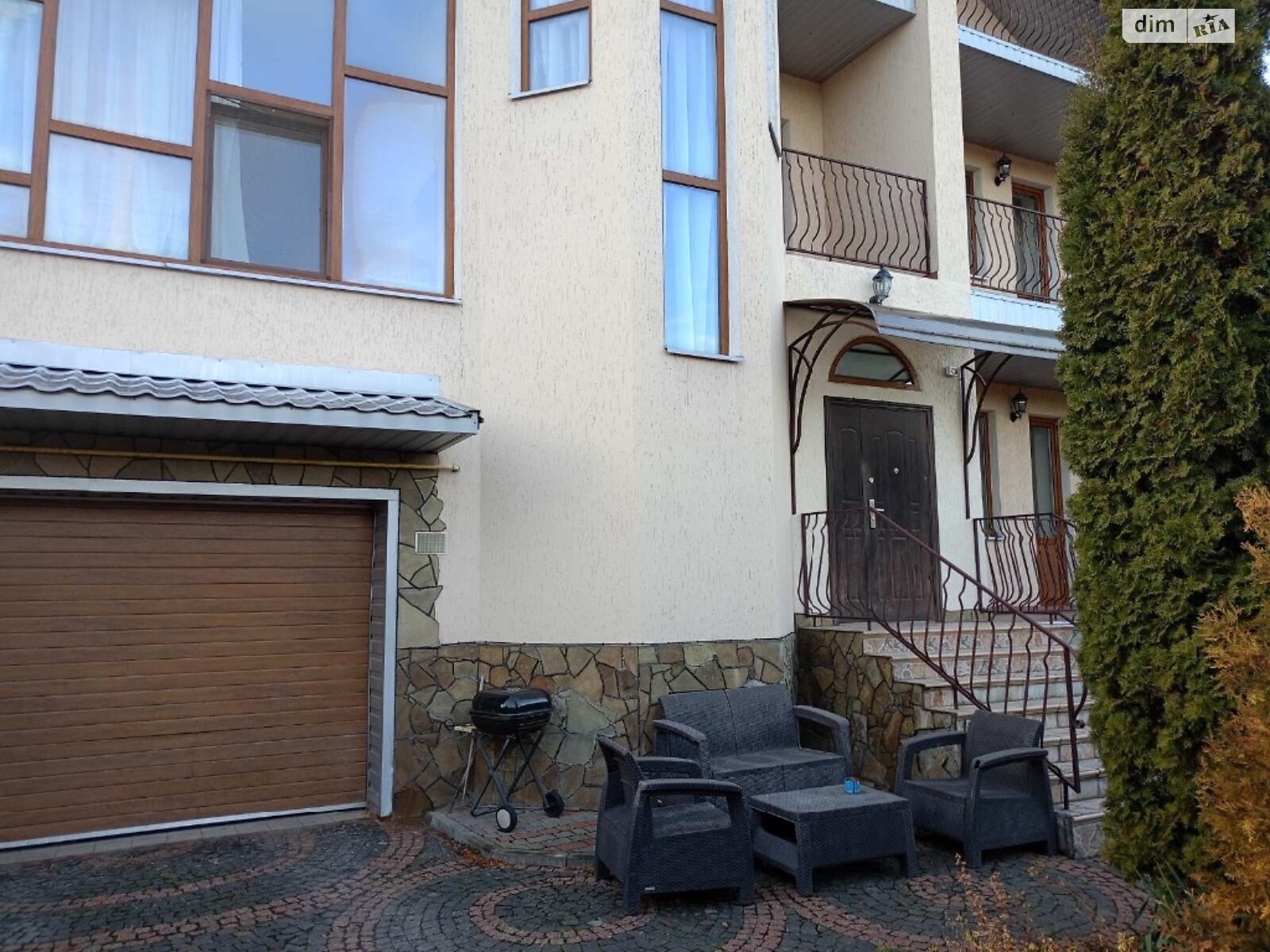 двухэтажный дом с балконом, 470 кв. м, кирпич. Сдается помесячно в Виннице, в районе Славянка фото 1