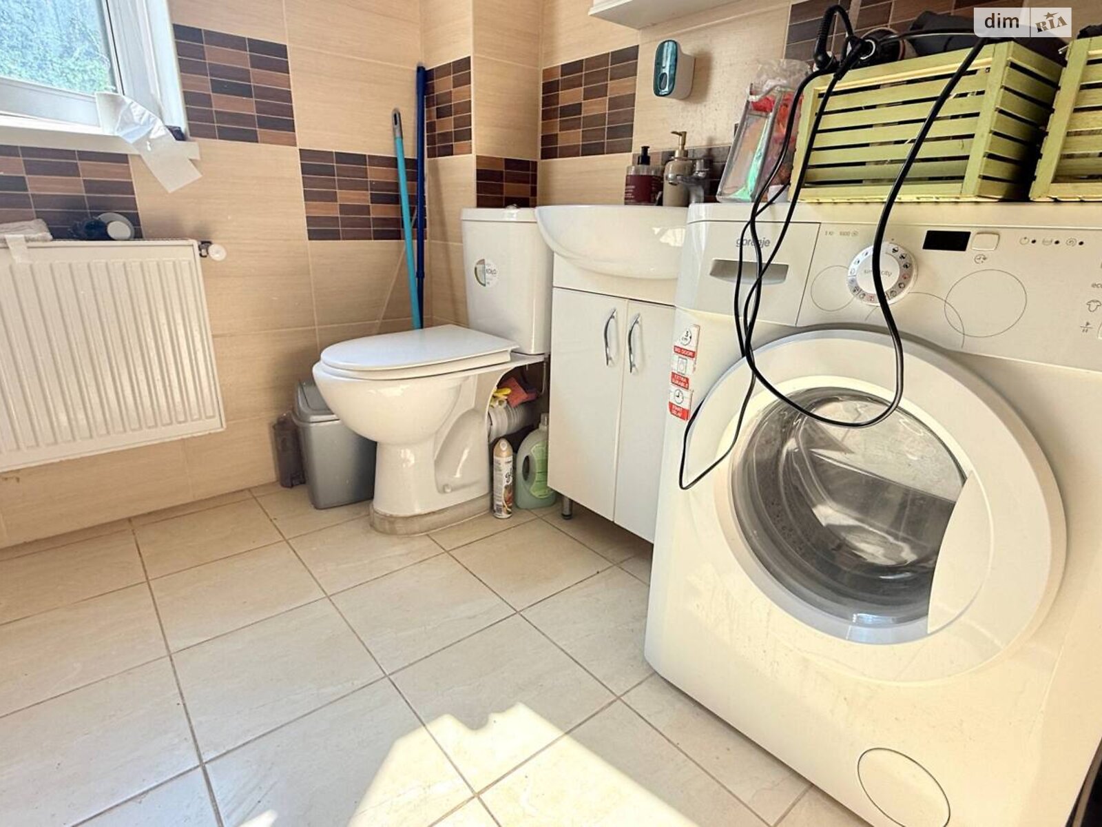 двухэтажный дом с балконом, 100 кв. м, кирпич. Сдается помесячно в Виннице, в районе Старый город фото 1