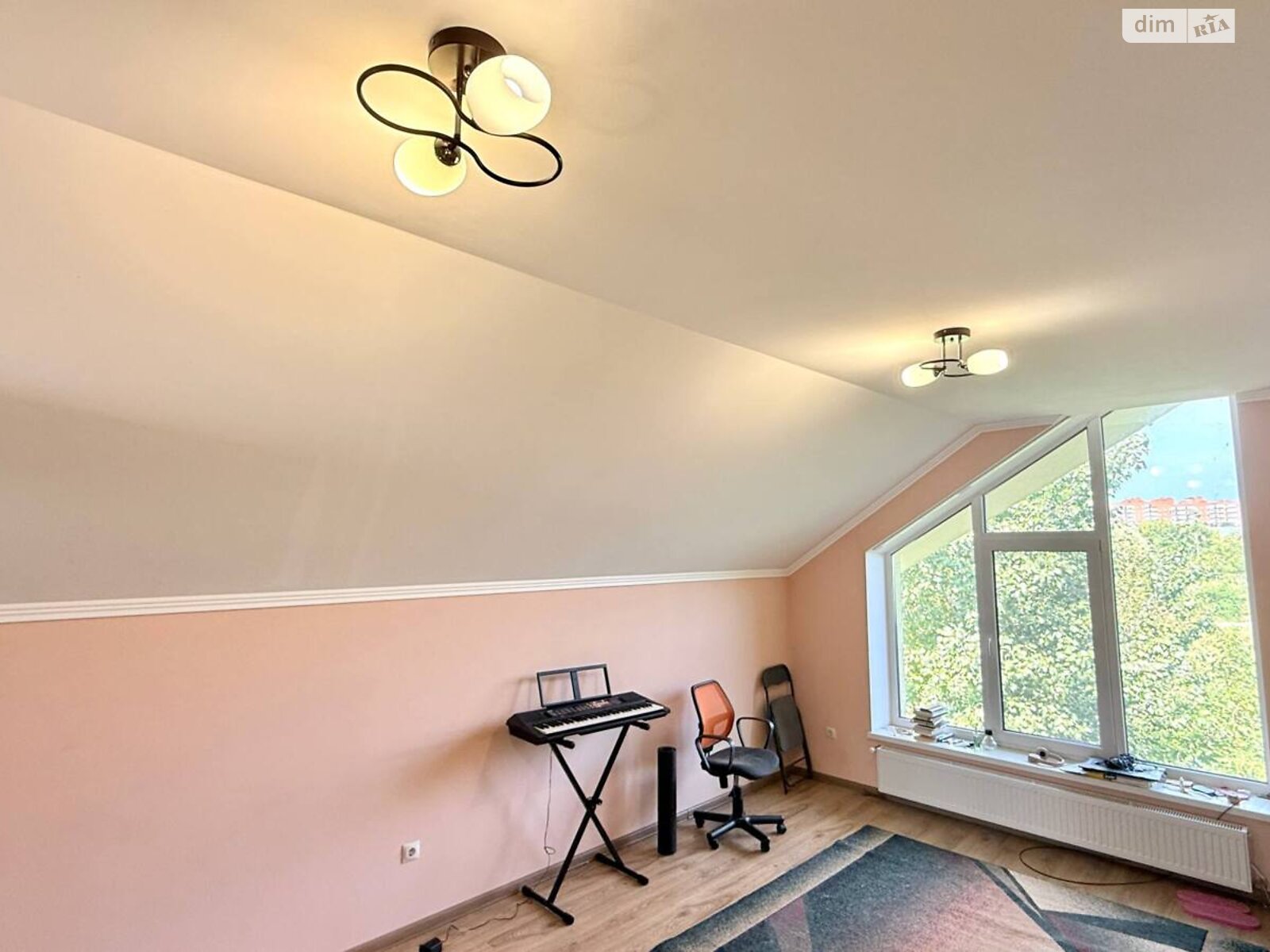 двухэтажный дом с балконом, 100 кв. м, кирпич. Сдается помесячно в Виннице, в районе Старый город фото 1