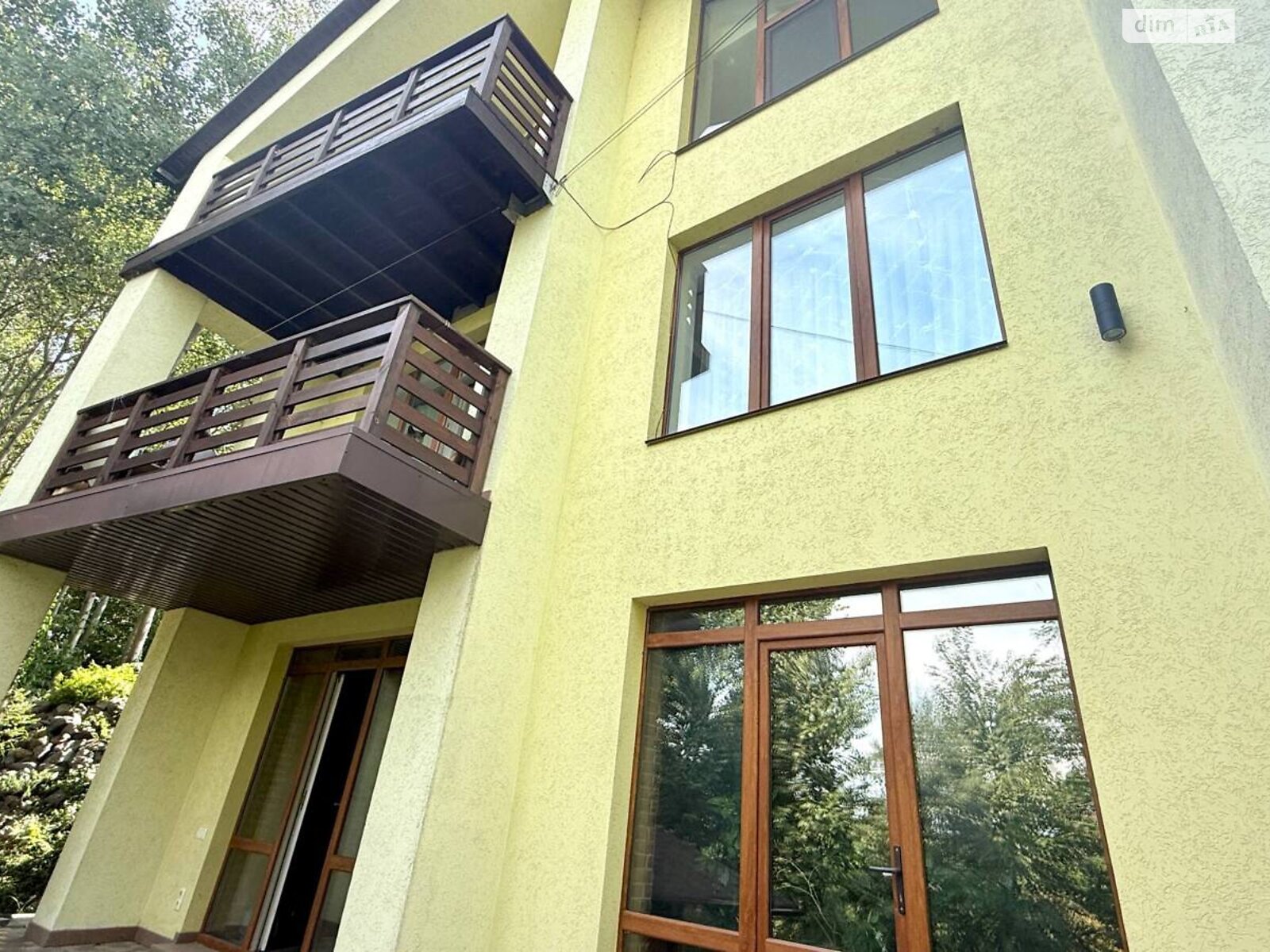 двухэтажный дом с балконом, 100 кв. м, кирпич. Сдается помесячно в Виннице, в районе Старый город фото 1