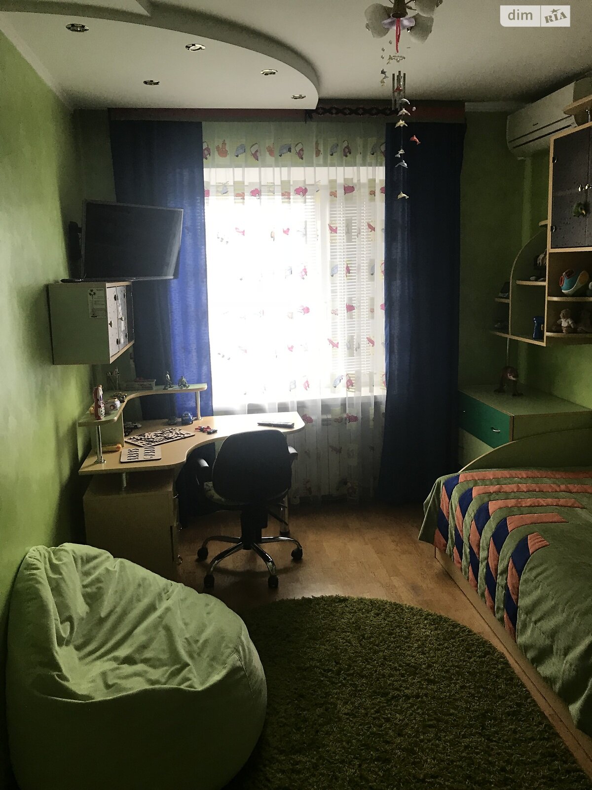 триповерховий будинок бесідка, 270 кв. м, кирпич. Здається помісячно в Вінниці, в районі Старе місто фото 1 трипроверховий будинок бесідка, 270 кв. м, кирпич. Здається помісячно в Вінниці, в районі Старе місто фото 1