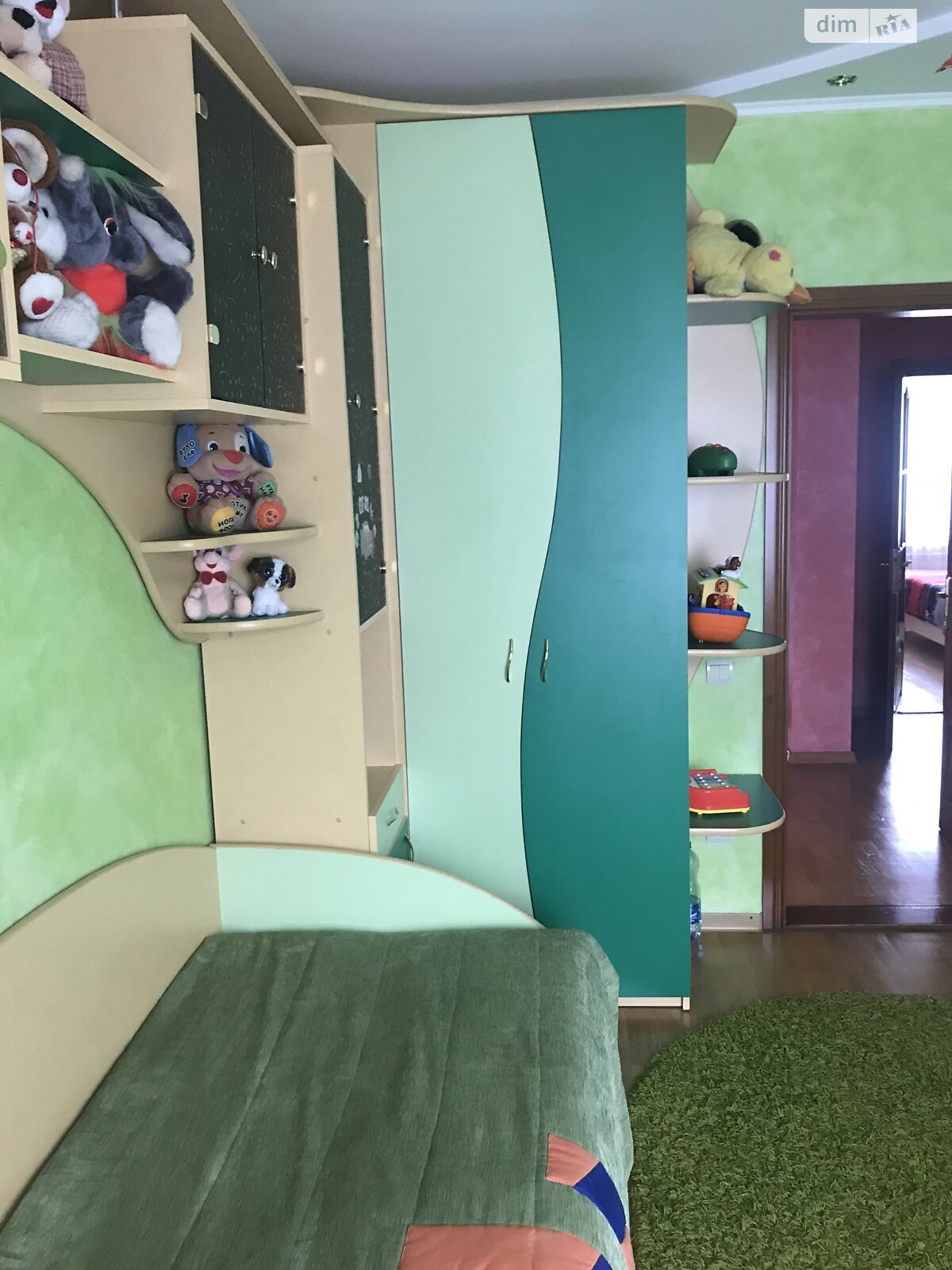 триповерховий будинок бесідка, 270 кв. м, кирпич. Здається помісячно в Вінниці, в районі Старе місто фото 1 трипроверховий будинок бесідка, 270 кв. м, кирпич. Здається помісячно в Вінниці, в районі Старе місто фото 1