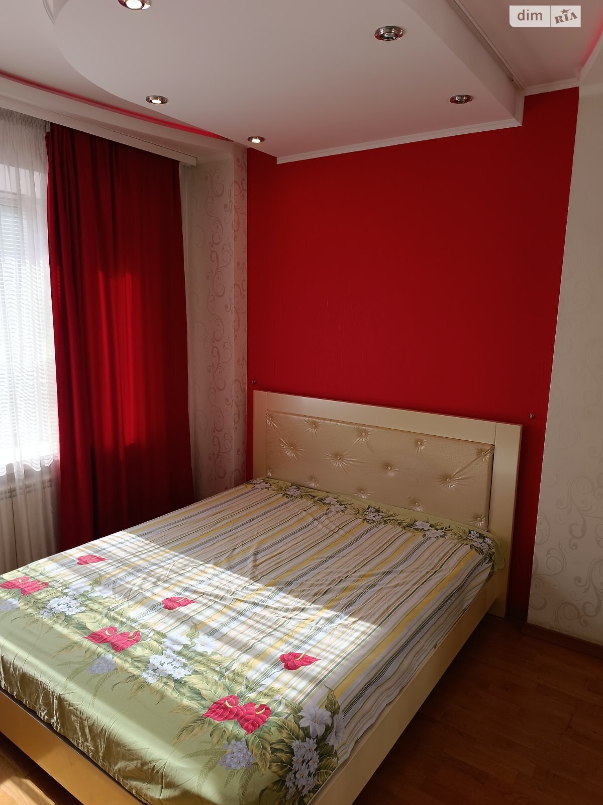 чотириповерховий будинок, 268 кв. м, цегла. Здається помісячно в Вінниці, в районі Старе місто фото 1 чотирипроверховий будинок, 268 кв. м, цегла. Здається помісячно в Вінниці, в районі Старе місто фото 1