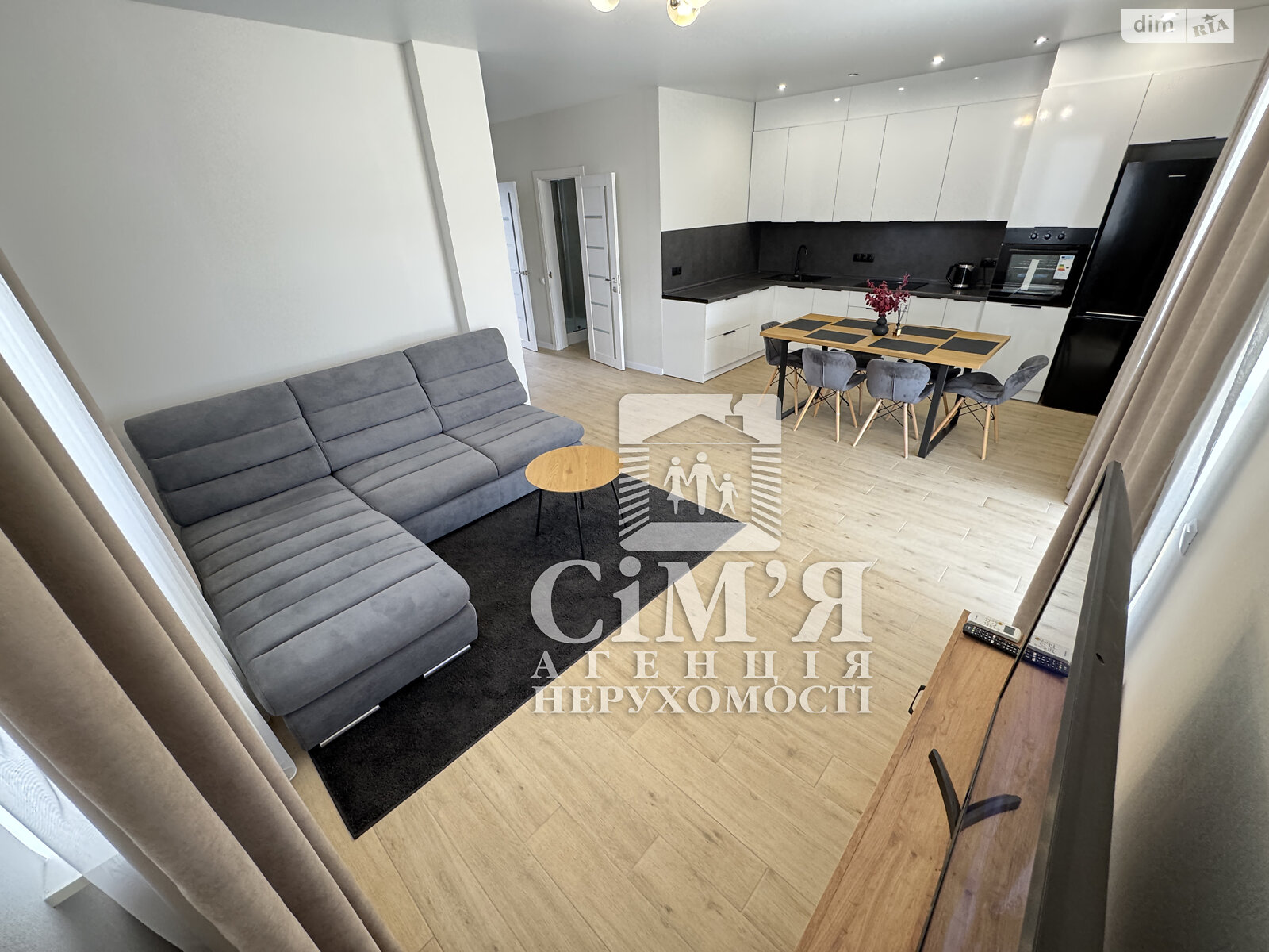 двопроверховий будинок, 120 кв. м, кирпич. Здається помісячно в Вінниці, в районі Старе місто фото 1