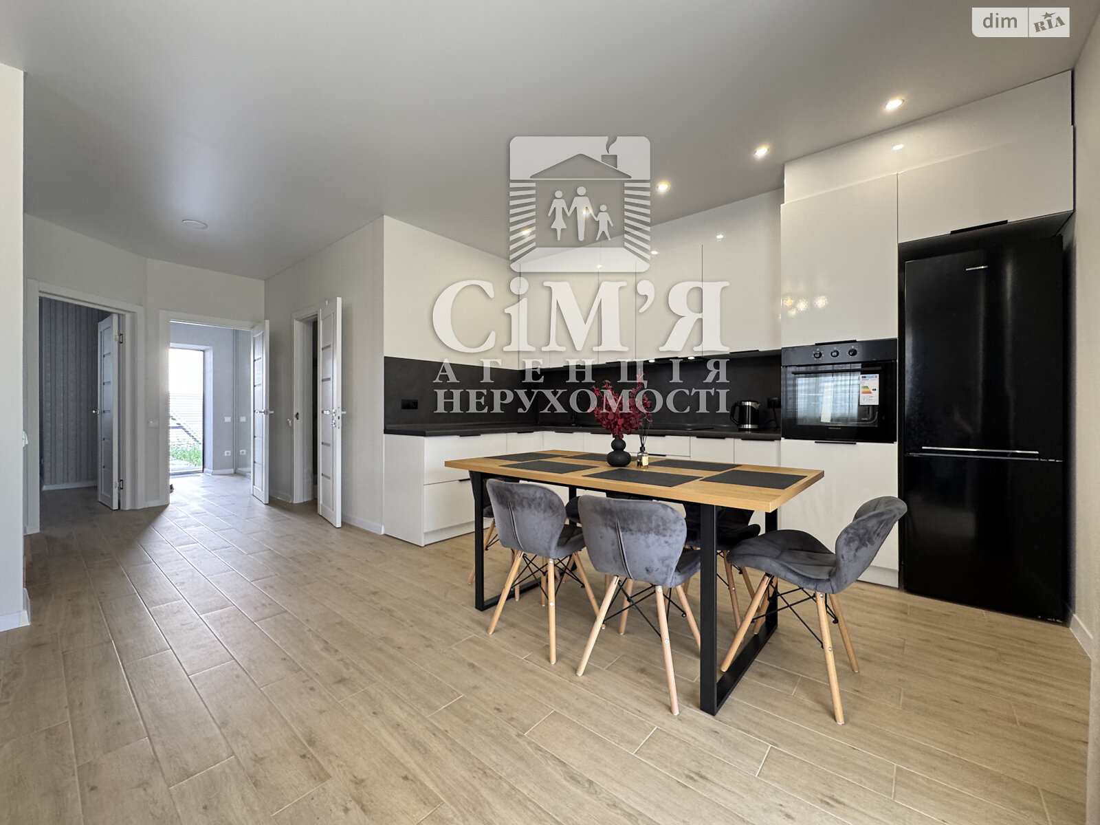 двопроверховий будинок, 120 кв. м, кирпич. Здається помісячно в Вінниці, в районі Старе місто фото 1