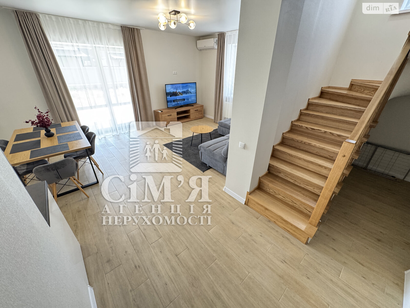 двопроверховий будинок, 120 кв. м, кирпич. Здається помісячно в Вінниці, в районі Старе місто фото 1