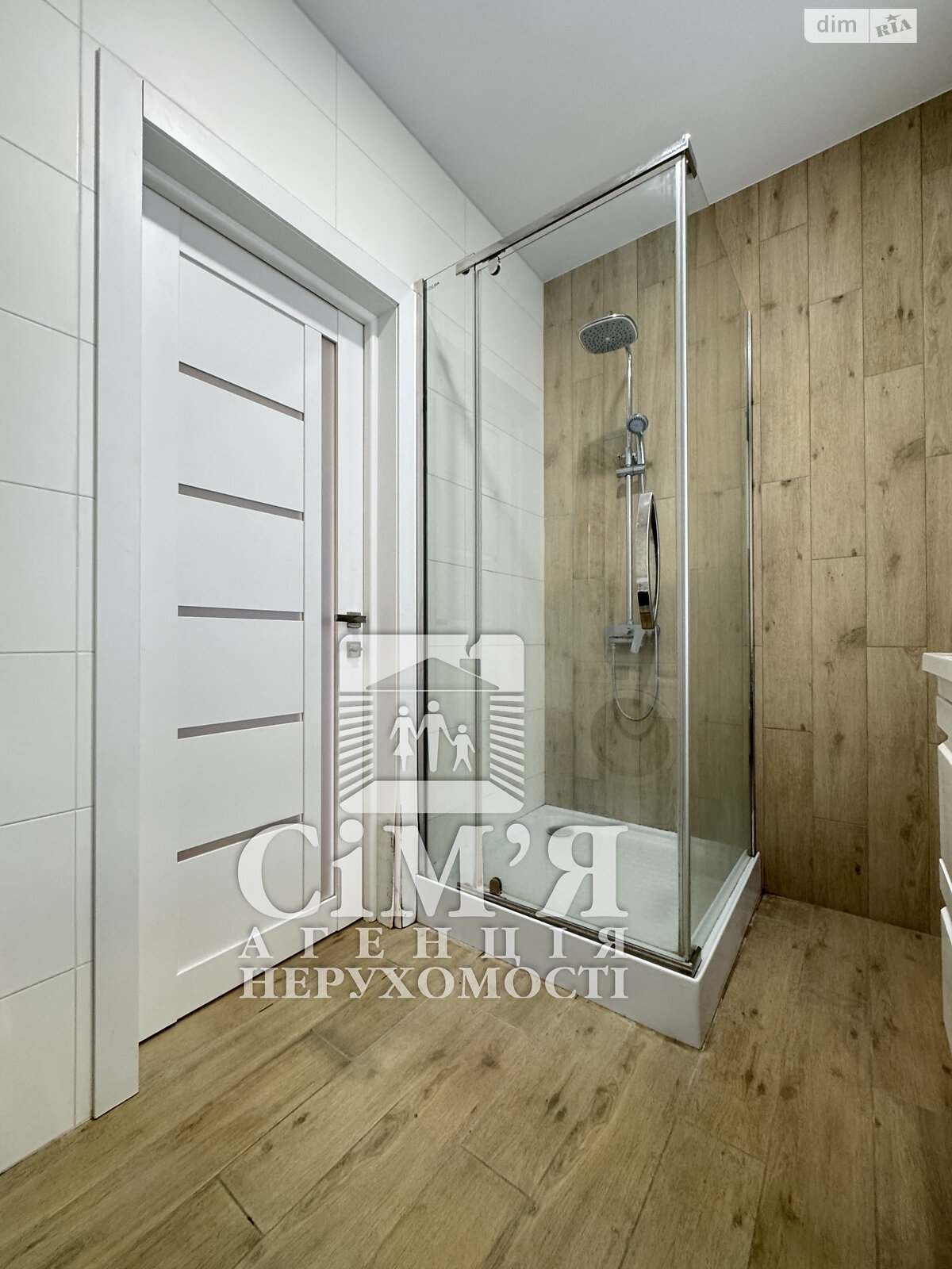 двопроверховий будинок, 120 кв. м, кирпич. Здається помісячно в Вінниці, в районі Старе місто фото 1