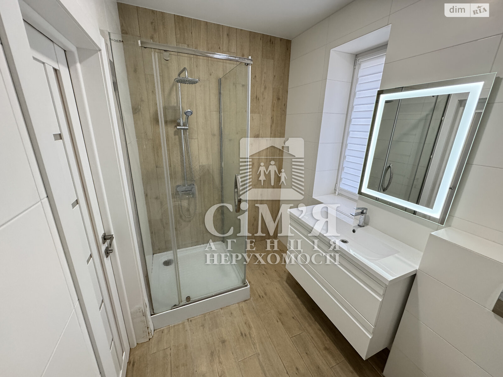 двопроверховий будинок, 120 кв. м, кирпич. Здається помісячно в Вінниці, в районі Старе місто фото 1