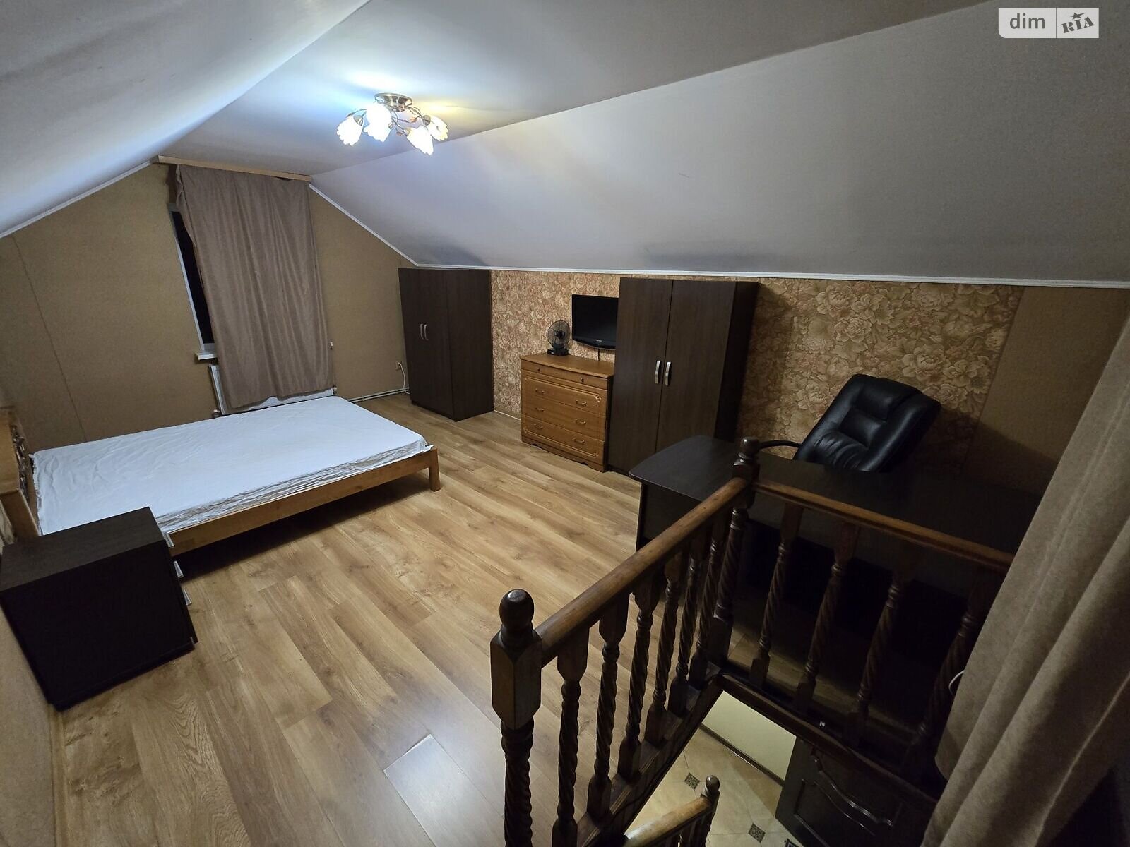 двопроверховий будинок з меблями, 50 кв. м, цегла. Здається помісячно в Вінниці, в районі Старе місто фото 1