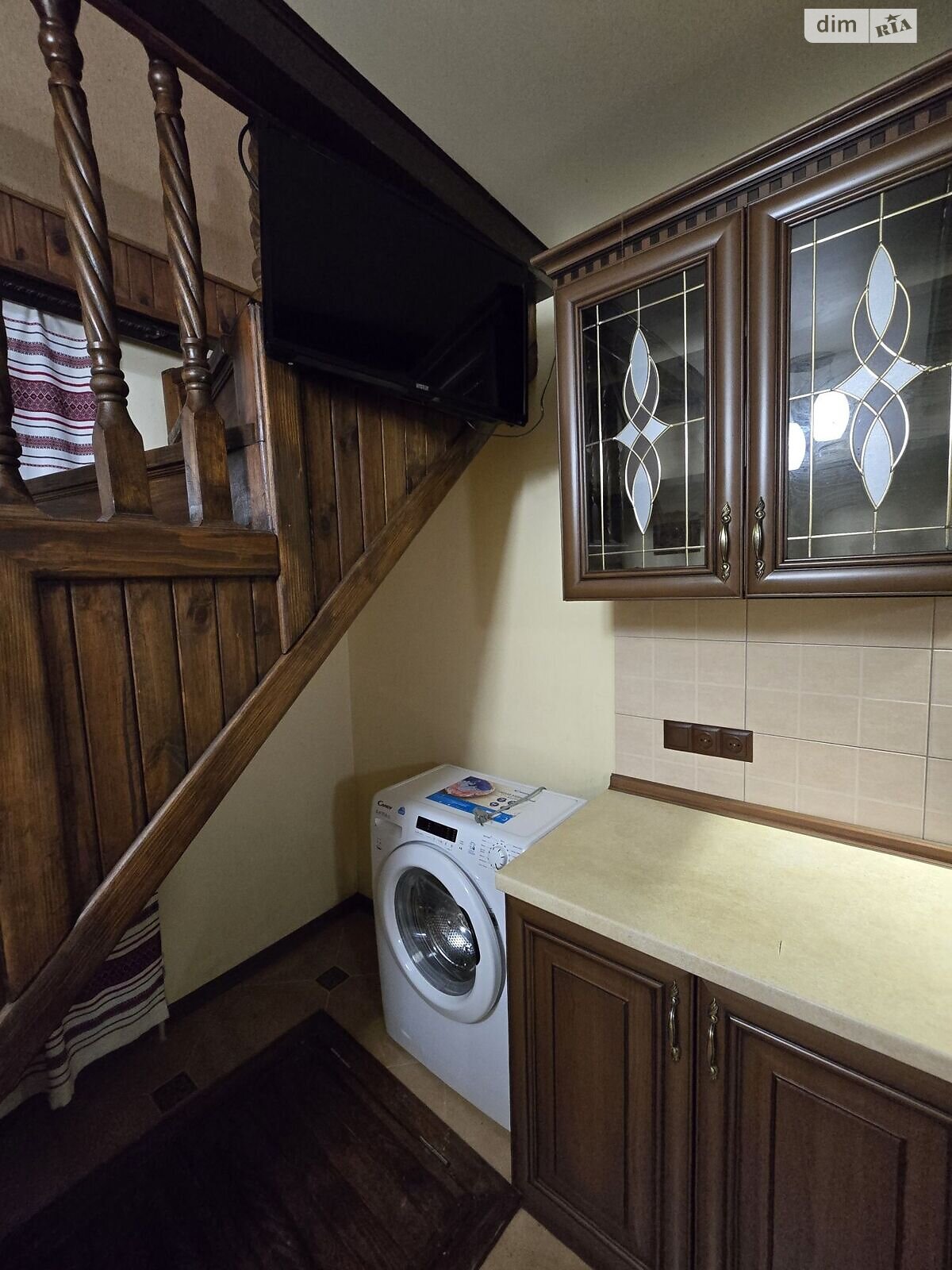 двопроверховий будинок з меблями, 50 кв. м, цегла. Здається помісячно в Вінниці, в районі Старе місто фото 1