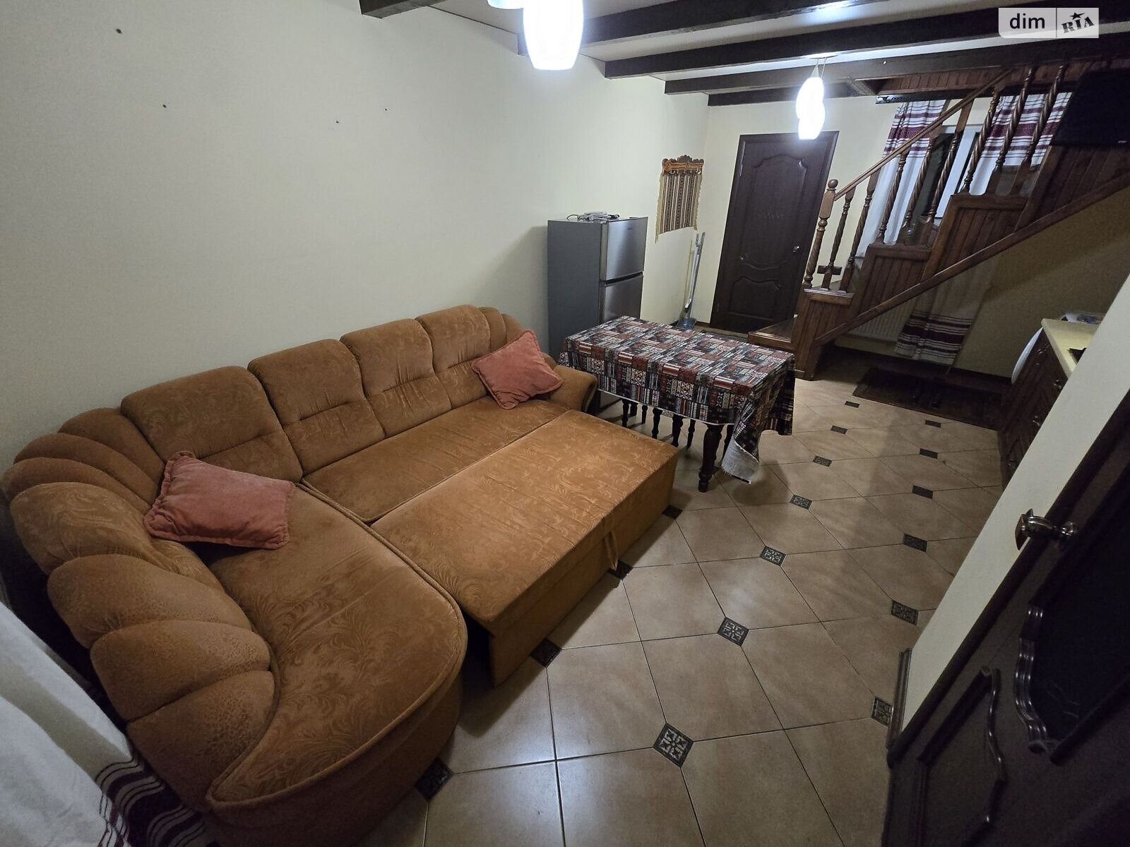 двопроверховий будинок з меблями, 50 кв. м, цегла. Здається помісячно в Вінниці, в районі Старе місто фото 1