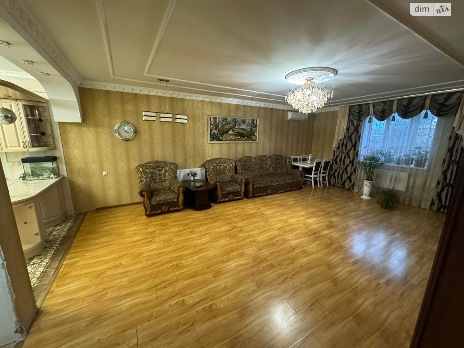 двухэтажный дом, 150 кв. м, кирпич. Сдается помесячно в Виннице, в районе Старый город фото 1 двухэтажный дом, 150 кв. м, кирпич. Сдается помесячно в Виннице, в районе Старый город фото 1