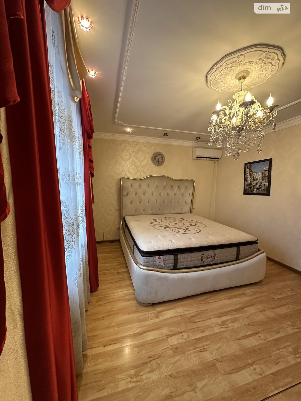 двухэтажный дом, 150 кв. м, кирпич. Сдается помесячно в Виннице, в районе Старый город фото 1 двухэтажный дом, 150 кв. м, кирпич. Сдается помесячно в Виннице, в районе Старый город фото 1