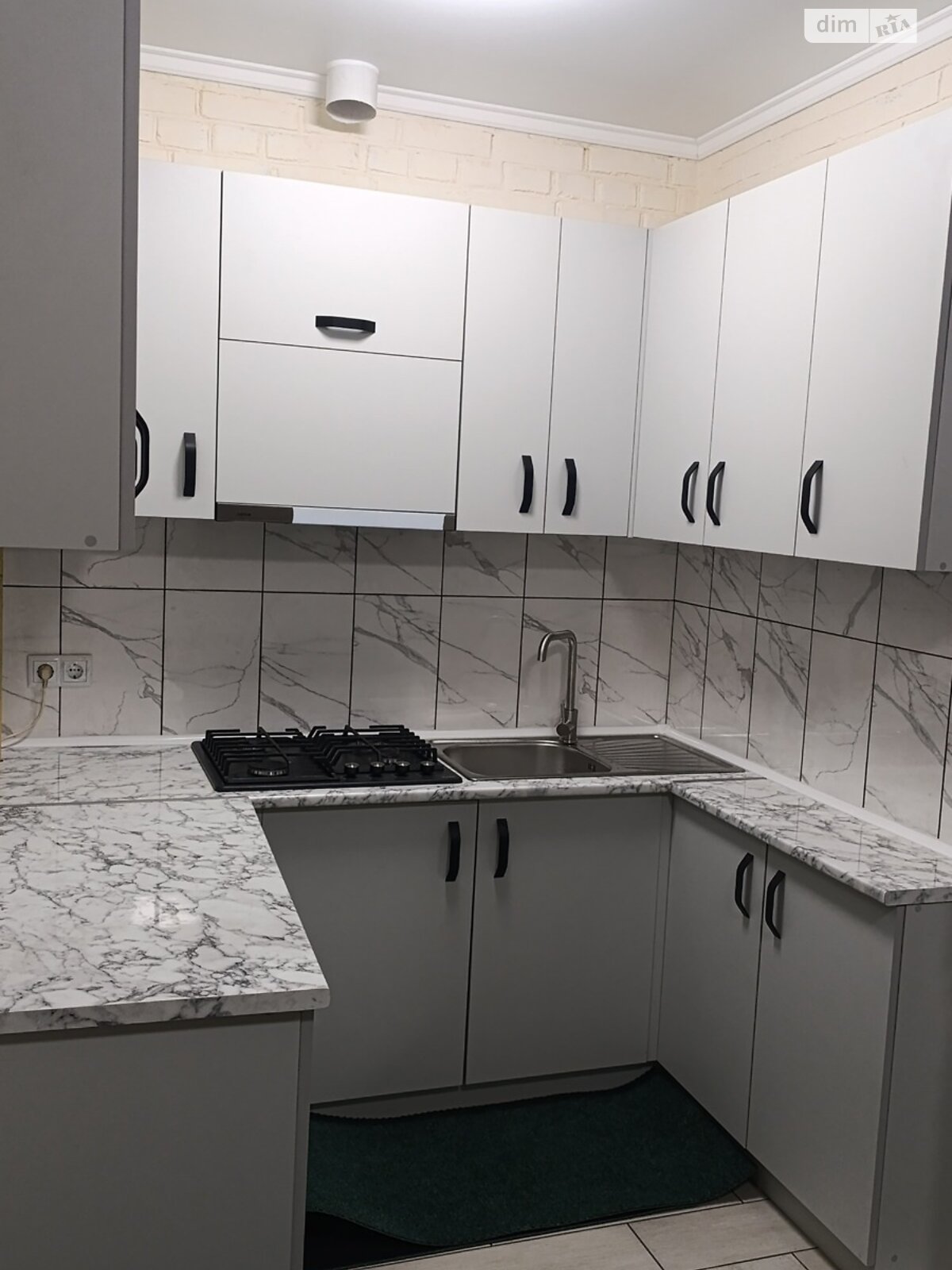 однопроверховий будинок, 60 кв. м, кирпич. Здається помісячно в Вінниці, в районі Старе місто фото 1