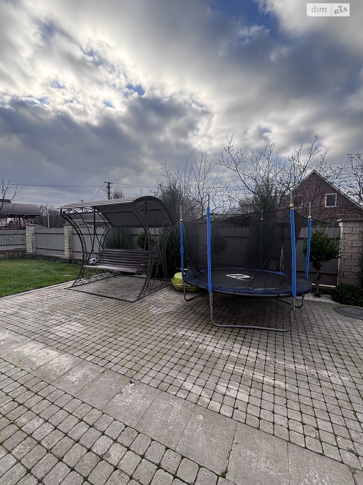 двухэтажный дом, 150 кв. м, кирпич. Сдается помесячно в Виннице, в районе Старый город фото 1